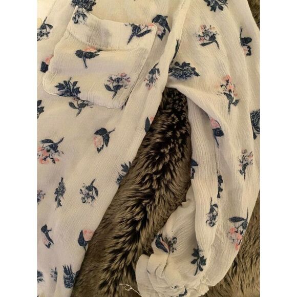 ABERCROMBIE KIDS GIRLS LONG SLEEVE Blouse SZ M 12 - Picture 2 of 6